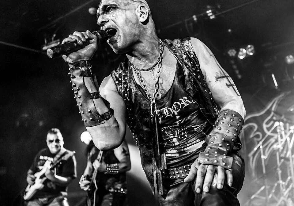 „This is a story about Elizabeth Bathory…” – avagy a Tormentor visszatérő koncertjén jártunk