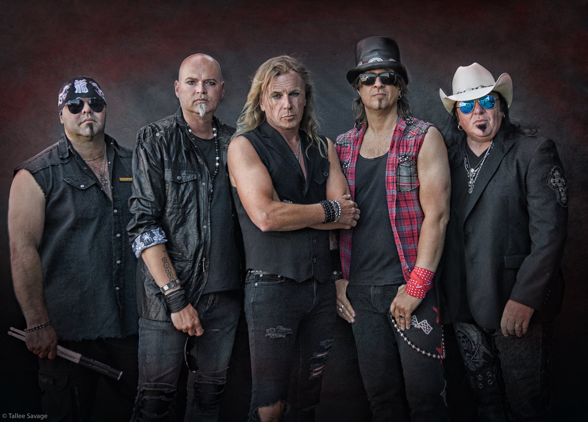 40321063_2014559011927740_1278388533093990400_o