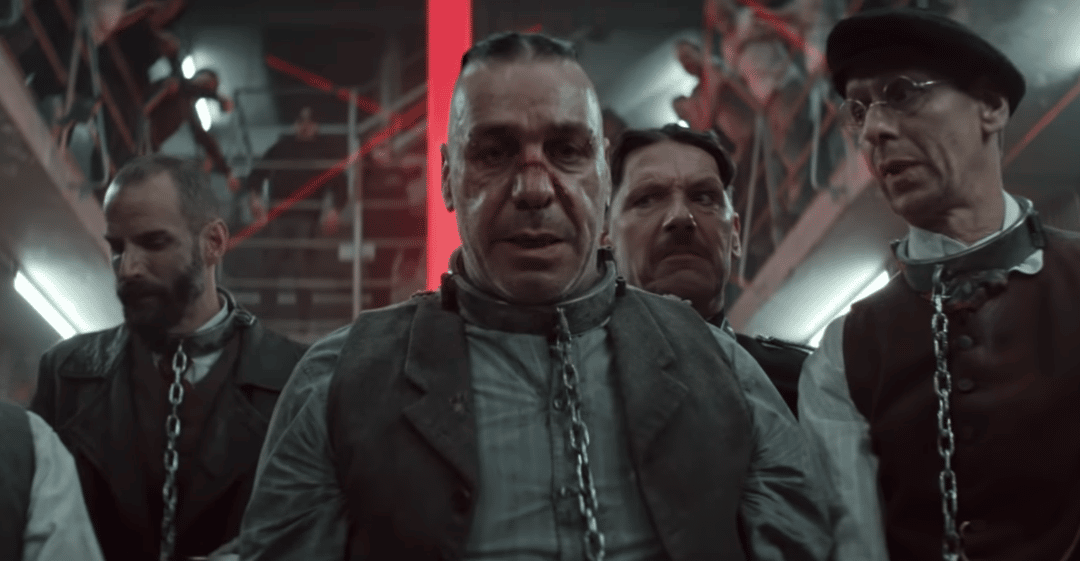 Mégis mi a francot látunk az új Rammstein videoklipben?