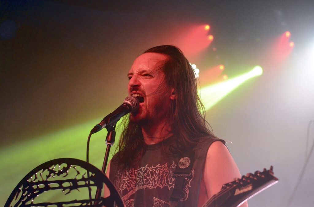 A szabadság útja – Der Weg einer Freiheit, Downfall of Gaia a Dürer-kertben