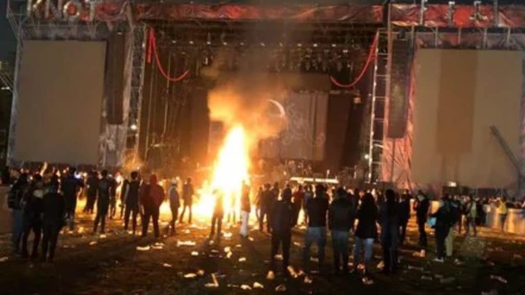 knotfest_fire