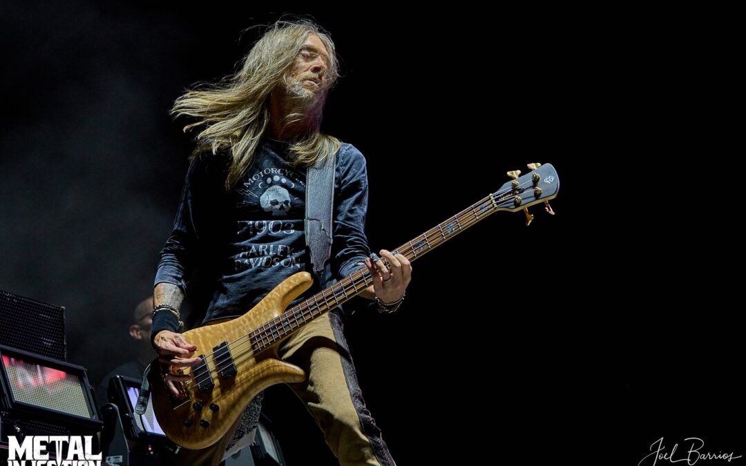 REX BROWN elárulta, miként döntötték el PHIL ANSELMO-val, hogy újra turnézzon a PANTERA