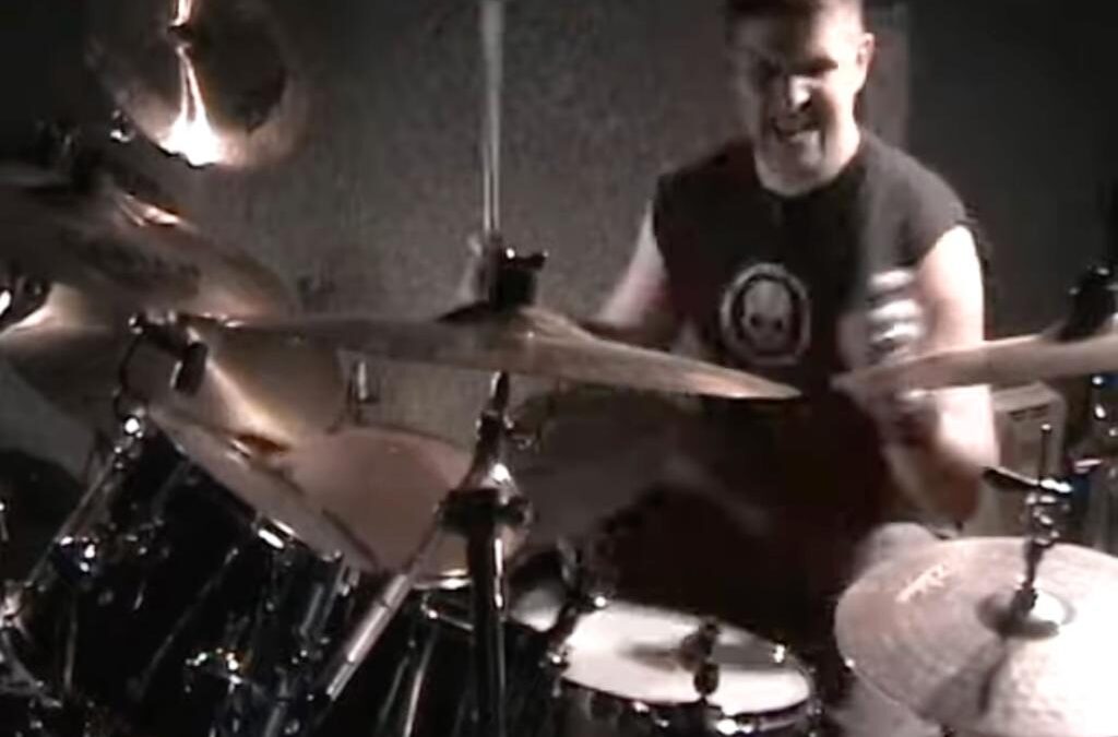 Ki is az a metal dobos, aki miatt ELON MUSK 56 milliárd$ veszíthet?