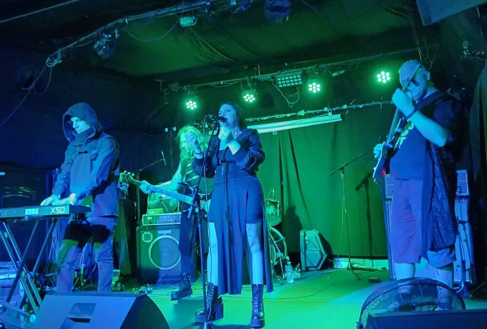 „A végzet kapujában” – INHUMANTRA + ECLIPSE OF THE SUN + DEVIL SEED koncertbeszámoló