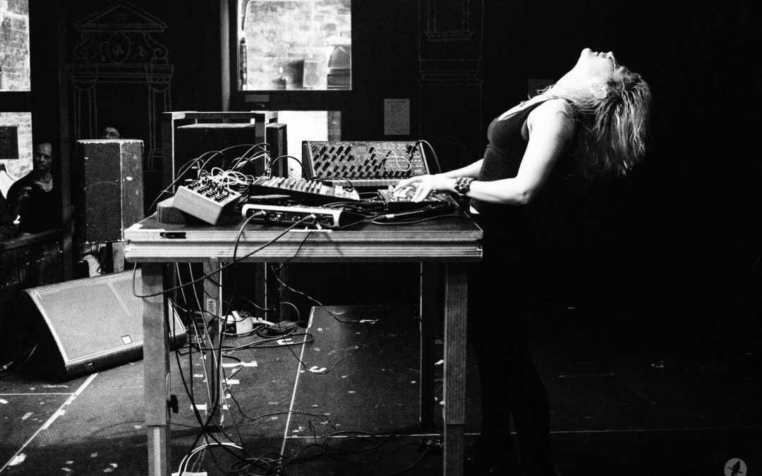 “Tinnitus” – PHARMAKON // KOLLAPS // LANA DEL RABIES // NVX DVX koncertbeszámoló