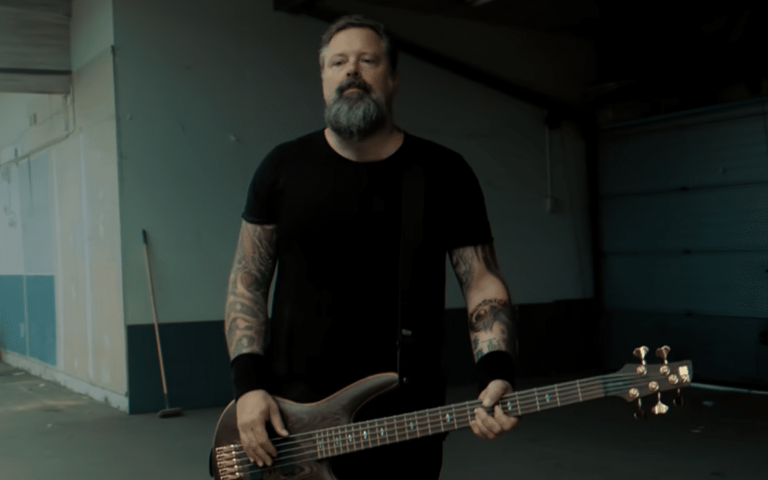 PETER IWERS szerint nem rivalizál a THE HALO EFFECT és az IN FLAMES