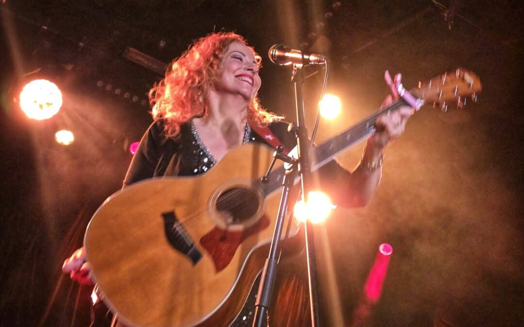 „Anneke éneke” – ANNEKE VAN GIERSBERGEN koncertjén jártunk az A38-on