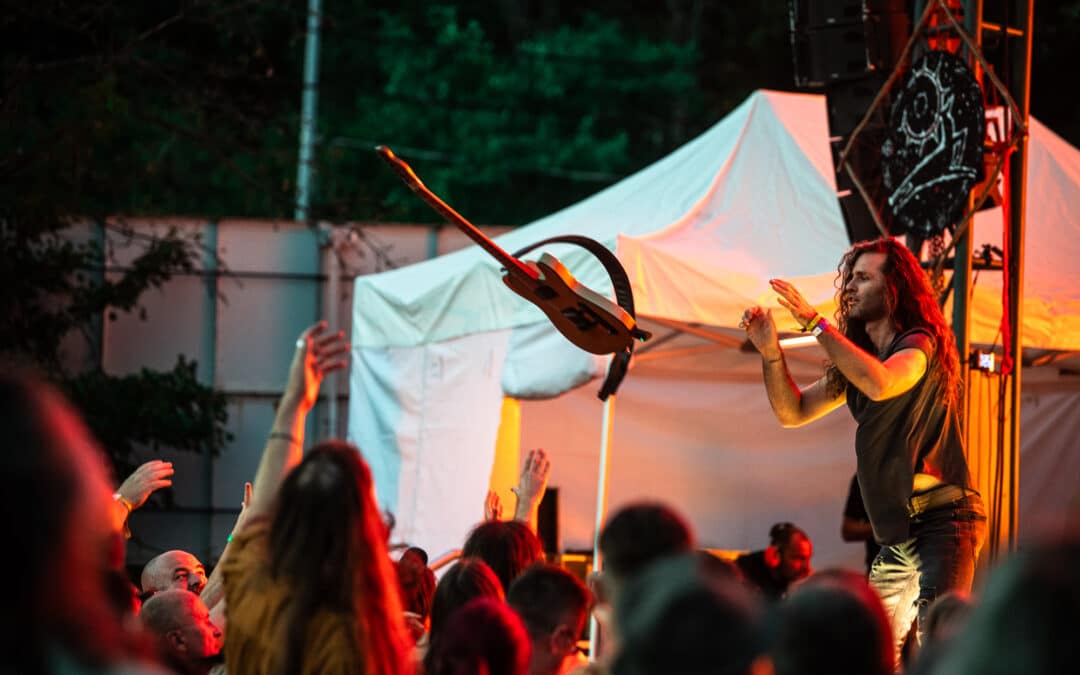 “Nem akarok innen hazamenni” – FEKETE ZAJ fesztiválbeszámoló, 1. rész