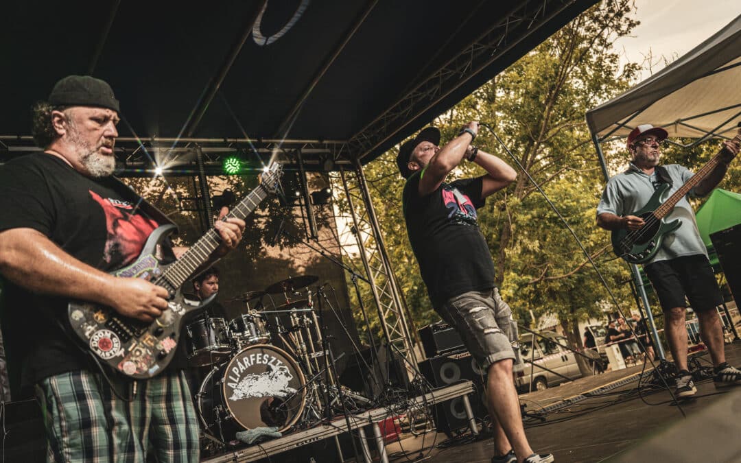 BARBEARS: Bearzerker Blues videoklip-premier és lemez előrendelés!