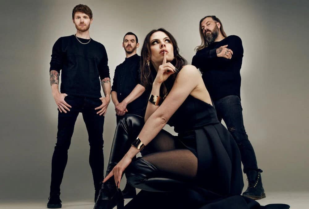 Nemsoká érkezik a BEYOND THE BLACK új előzenekarokkal és új lemezével