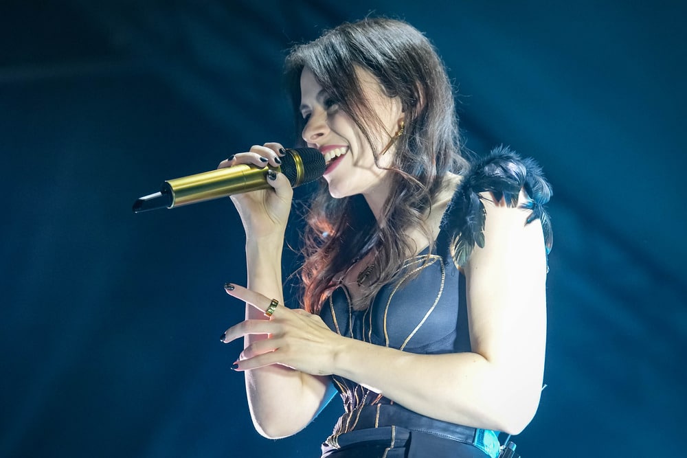 Német ajkú frontcsajok a Barba Negrában: BEYOND THE BLACK, SETYØURSAILS, SERAINA TELLI – beszámoló